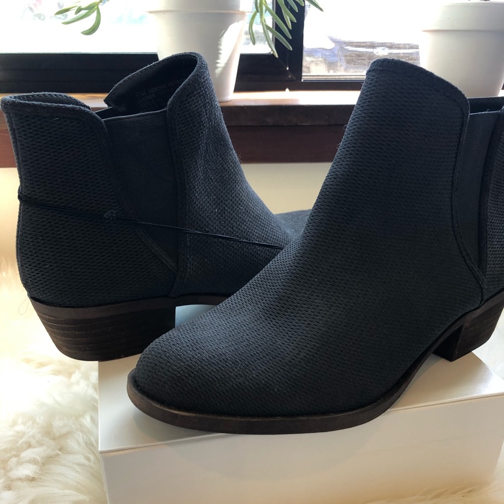 Costco brand Kenzie ankle boots